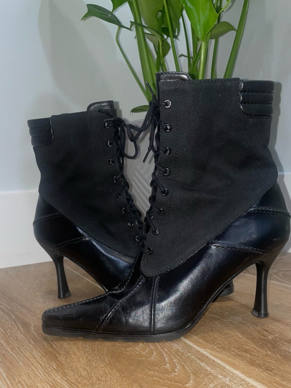 Stuart Weitzman Boot